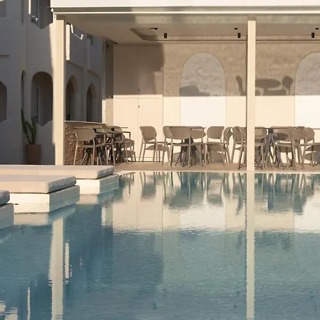 Apollo Philoxenia Apartahotel