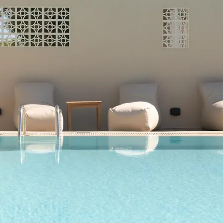 Apollo Philoxenia Apartahotel 3*